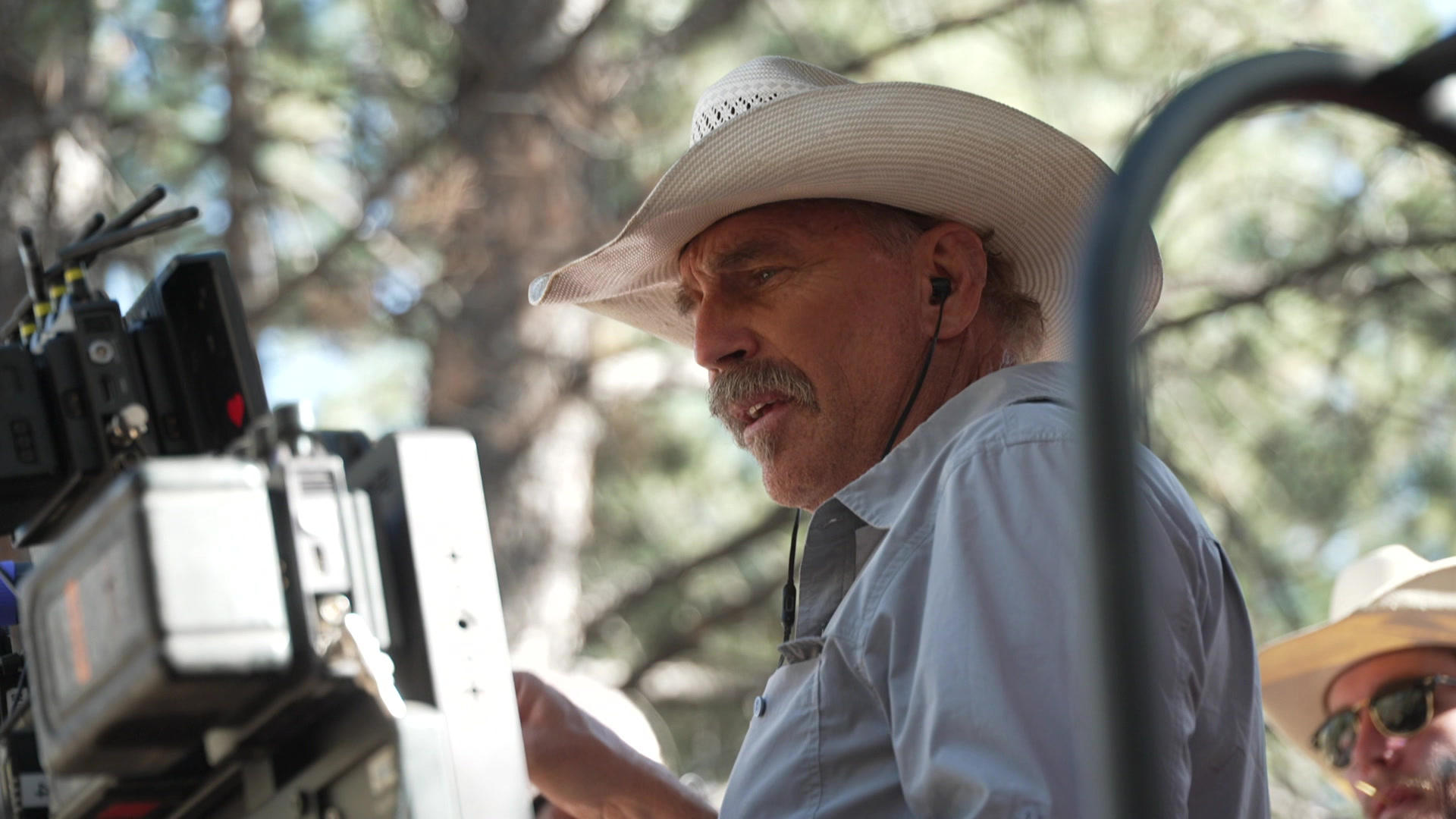 “Kevin Costner on Why His Films Embrace Epic Lengths”