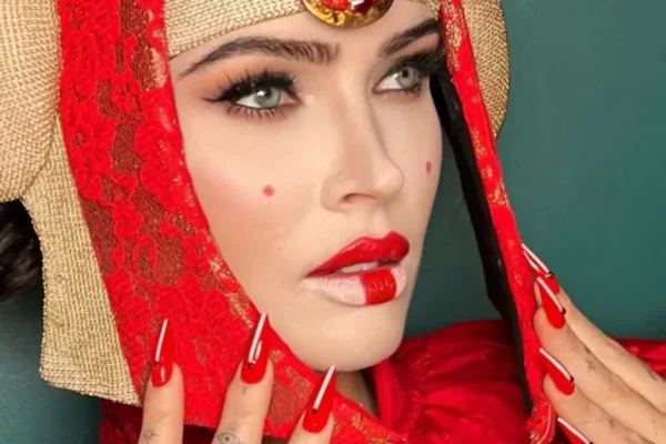 Megan Fox’s Queen Amidala Manicure Is Not Canon, But It’s Incredible — See Photos