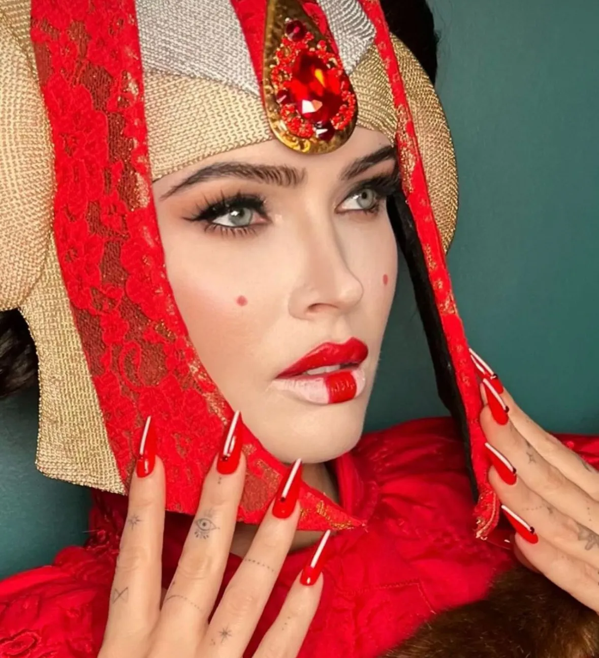 Megan Fox’s Queen Amidala Manicure Is Not Canon, But It’s Incredible — See Photos